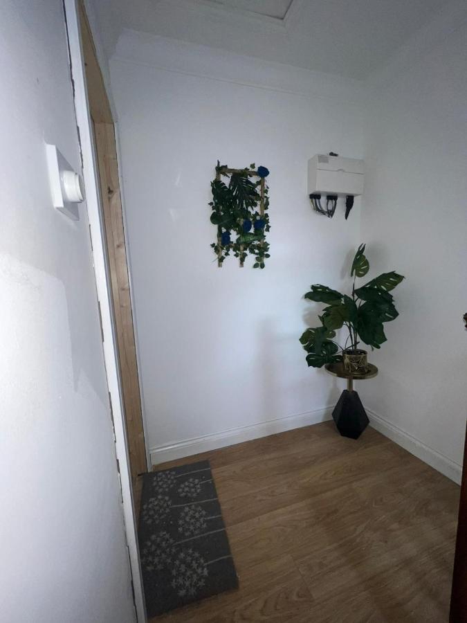 Angle90 Apartments Лондон Екстериор снимка